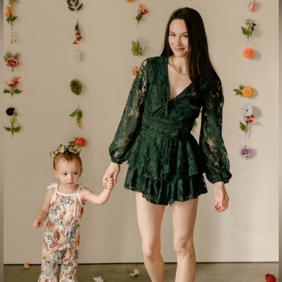 Saints + Secrets lace romper - Picture 6 of 7